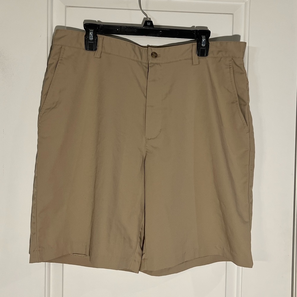 Men’s Izod 100% polyester shorts
